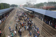 NEWS - Eid al-Fitr: Verreisen zum Fest des Fastenbrechens in Bangladesch