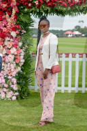 PEOPLE - Die Queen mit Promis am 'Cartier Queen's Cup' in Windsor