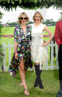 PEOPLE - Die Queen mit Promis am 'Cartier Queen's Cup' in Windsor