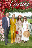 PEOPLE - Die Queen mit Promis am 'Cartier Queen's Cup' in Windsor