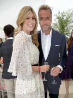 PEOPLE - Die Queen mit Promis am 'Cartier Queen's Cup' in Windsor