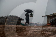 NEWS - Bangladesch: Ein Sturm fegt über ein Rohingya Flüchtlingslager