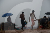 NEWS - Bangladesch: Ein Sturm fegt über ein Rohingya Flüchtlingslager