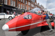 FEATURE - London: Classic und Supercar in St John's Wood 