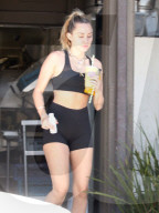 EXKLUSIV - Miley Cyrus und Liam Hemsworth: Ein gesundes Smoothie nach dem Yoga 