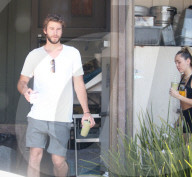 EXKLUSIV - Miley Cyrus und Liam Hemsworth: Ein gesundes Smoothie nach dem Yoga 