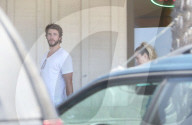 EXKLUSIV - Miley Cyrus und Liam Hemsworth: Ein gesundes Smoothie nach dem Yoga 