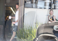 EXKLUSIV - Miley Cyrus und Liam Hemsworth: Ein gesundes Smoothie nach dem Yoga 