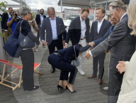 PEOPLE - Victoria von Schweden bleibt mit ihrem Absatz in Göteborg stecken