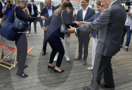 PEOPLE - Victoria von Schweden bleibt mit ihrem Absatz in Göteborg stecken