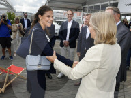 PEOPLE - Victoria von Schweden bleibt mit ihrem Absatz in Göteborg stecken