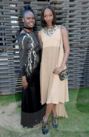 PEOPLE - Serpentine Summer Party: Promis feiern