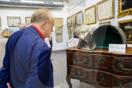 FEATURE - Versteigert: Unter diesem Hut schwitze einst Napoleon in Waterloo