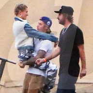 EXKLUSIV - Heftiges Geturtel: Justin Bieber und Hailey Baldwin