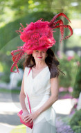 FEATURE - Hutparade am Royal Ascot