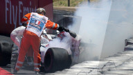 NEWS - Marcus Ericsson Formel 1 Wagen brennt lichterloh beim Trainig