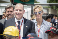 PEOPLE - Albert und Charlene von Monaco beim Rennen zum GP von Frankreich in Le Castellet