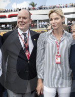 PEOPLE - Albert und Charlene von Monaco beim Rennen zum GP von Frankreich in Le Castellet