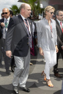PEOPLE - Albert und Charlene von Monaco beim Rennen zum GP von Frankreich in Le Castellet