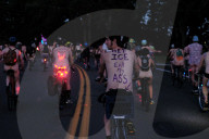 FEATURE - Nackt auf dem Velo: Portland World Naked Bike Ride