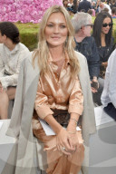 PEOPLE - Promis bei der Dior Modenschau in Paris 
