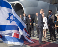 PEOPLE - Prinz William in Tel Aviv gelandet