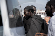 NEWS - Spanien: Knapp 500 Flüchtlinge vor Mottril gerettet 