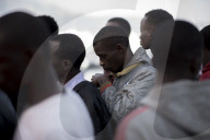 NEWS - Spanien: Knapp 500 Flüchtlinge vor Mottril gerettet 