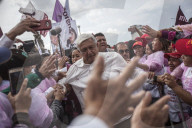 FEATURE - Pix of the Day: Bilder des Tages