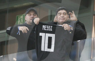 WM 2018 - Diego Maradona fiebert mit und leidet auf der Tribüne