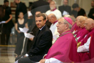 NEWS - Rom: Emmanuel und Brigitte Macron zu Besuch beim Papst