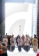 NEWS - Rom: Emmanuel und Brigitte Macron zu Besuch beim Papst