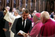 NEWS - Rom: Emmanuel und Brigitte Macron zu Besuch beim Papst