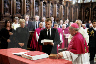 NEWS - Rom: Emmanuel und Brigitte Macron zu Besuch beim Papst