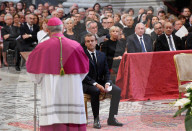 NEWS - Rom: Emmanuel und Brigitte Macron zu Besuch beim Papst