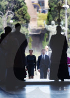 NEWS - Rom: Emmanuel und Brigitte Macron zu Besuch beim Papst