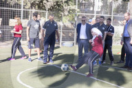 PEOPLE - Prinz William spielt Fussball in Ramallah