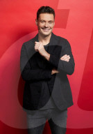 PORTRAIT - Ryan Seacrest