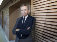 STUDIO - Bernard Arnault