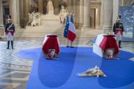 NEWS - Simone Veil im Panthéon beigesetzt