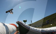 FEATURE - Snowboarden im Sommer
