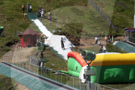 FEATURE - Snowboarden im Sommer