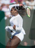 PEOPLE - Wimbledon: Serena Williams schlägt sich gegen Arantxa Rus