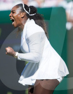PEOPLE - Wimbledon: Serena Williams schlägt sich gegen Arantxa Rus