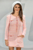 PEOPLE - Paris Haute Couture: Penélope Cruz trägt Chanel bei Chanel