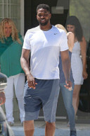 PEOPLE - Zieht Tristan Thompson bei Khloe aus?