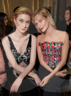PEOPLE - Paris Haute Couture: Promis bei Armani Privé