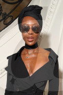 PEOPLE - Paris Haute Couture: Naomi Campbell mit Jean Paul Gaultier 