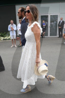 PEOPLE - Ganz in Weiss Pippa Middleton und James Matthews in Wimbledon