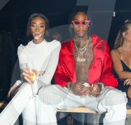 PEOPLE - Wiz Khalifa kifft neben Lottie Moss und Winnie Harlow Frontrow in Berlin